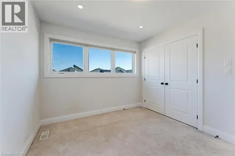 629 Doonwoods Crescent Kitchener ON N2P 0E6