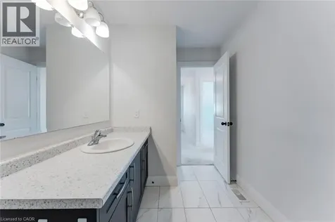 629 Doonwoods Crescent Kitchener ON N2P 0E6