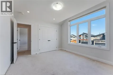 629 Doonwoods Crescent Kitchener ON N2P 0E6