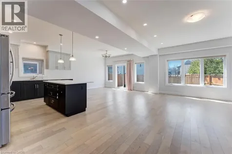 629 Doonwoods Crescent Kitchener ON N2P 0E6