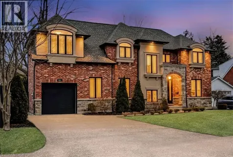 991 Glenwood Avenue Burlington ON L7T 2K1