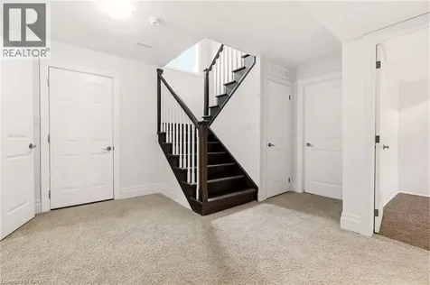 991 Glenwood Avenue Burlington ON L7T 2K1