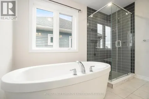 616 Enclave Lane Clarence-rockland ON K4K 0M8