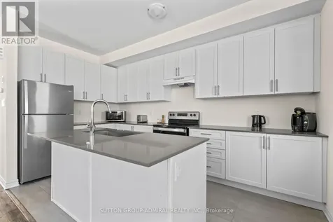 83 Shelburne Avenue Wasaga Beach ON L9Z 0L2