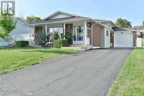 862 Kedrosky Drive Renfrew ON K7V 4E2