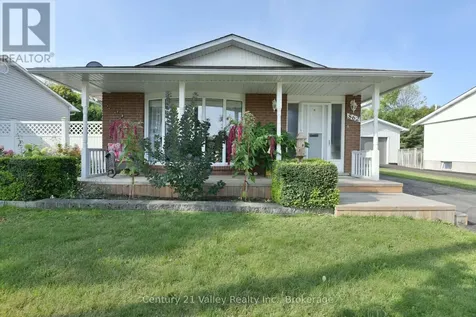 862 Kedrosky Drive Renfrew ON K7V 4E2