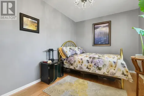 862 Kedrosky Drive Renfrew ON K7V 4E2