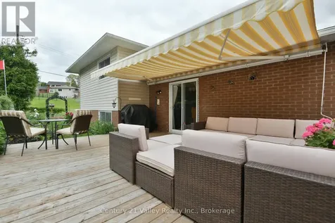 862 Kedrosky Drive Renfrew ON K7V 4E2