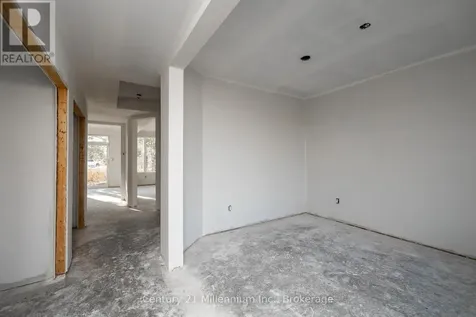 18 Steinway Street Saugeen Shores ON N0H 2L0