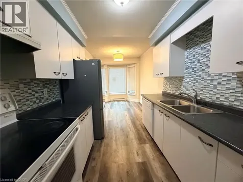 219 Kingswood Drive Kitchener ON N2E 3J5