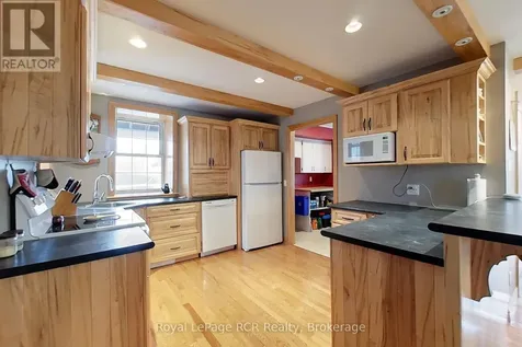 10 Walker Street Brockton ON N0G 2V0