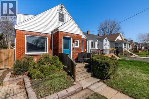 59 Prince Arthur Avenue Chatham ON N7M 1X5