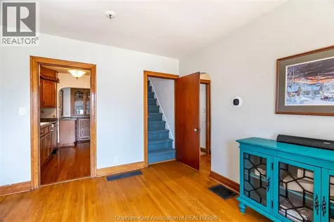 59 Prince Arthur Avenue Chatham ON N7M 1X5