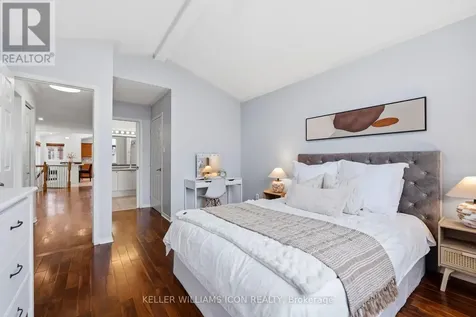 125 Castle Glen Crescent Ottawa ON K2L 4G9