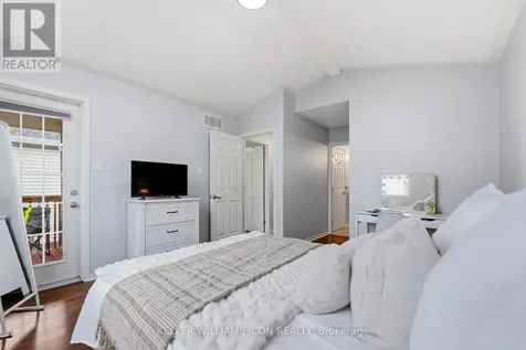 125 Castle Glen Crescent Ottawa ON K2L 4G9