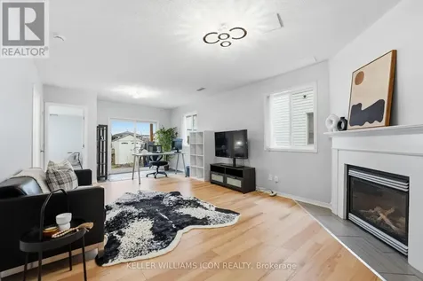 125 Castle Glen Crescent Ottawa ON K2L 4G9