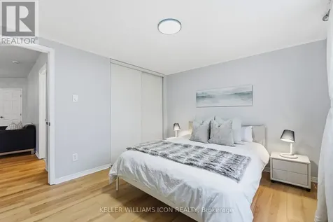 125 Castle Glen Crescent Ottawa ON K2L 4G9