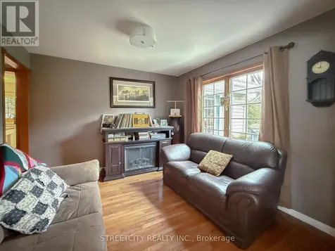 518 Camden Street Chatham-kent ON N0P 1M0
