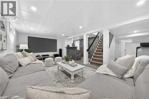 38 Glen Abbey Court Woodstock ON N4S 8S9