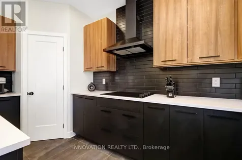429 Fernside Street Ottawa ON K2T 0L2