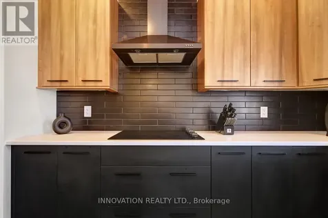 429 Fernside Street Ottawa ON K2T 0L2