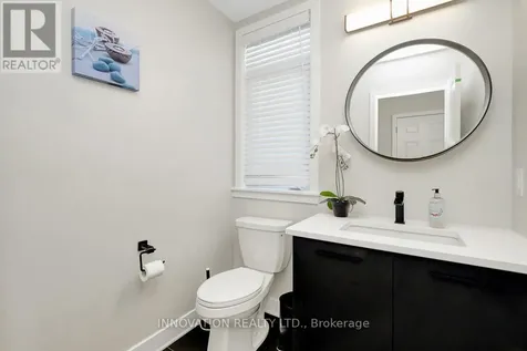 429 Fernside Street Ottawa ON K2T 0L2
