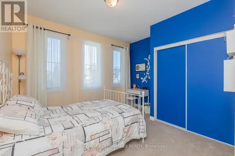 30 Summitview Drive Ottawa ON K2M 2V9