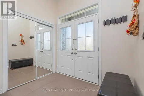 30 Summitview Drive Ottawa ON K2M 2V9
