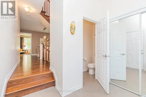 30 Summitview Drive Ottawa ON K2M 2V9