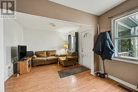 414 Gillespie Avenue Cornwall ON K6H 2T5