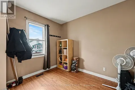 414 Gillespie Avenue Cornwall ON K6H 2T5