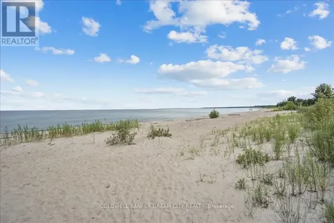 764 River Road East Wasaga Beach ON L9Z 2M7