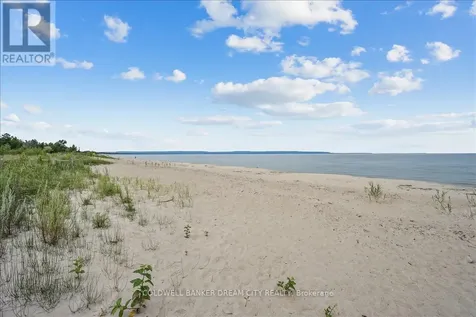 764 River Road East Wasaga Beach ON L9Z 2M7