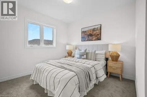 21 Bingham Road Hamilton ON L8H 0B5