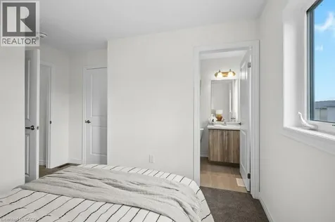 21 Bingham Road Hamilton ON L8H 0B5