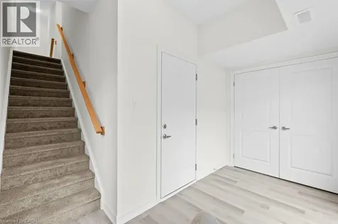 21 Bingham Road Hamilton ON L8H 0B5