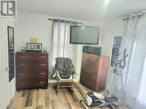 436 Elliott Street West Windsor ON N9A 5Z2