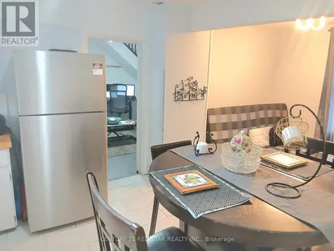 436 Elliott Street West Windsor ON N9A 5Z2