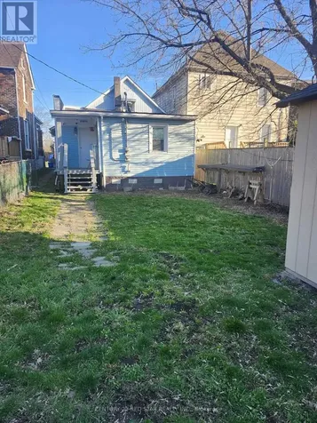 436 Elliott Street West Windsor ON N9A 5Z2