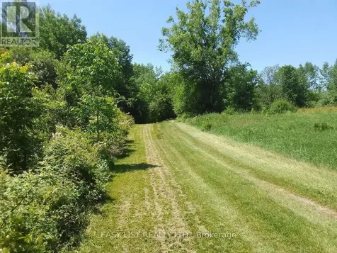 75 - 372 Murphy Road Rideau Lakes ON K0G 1X0