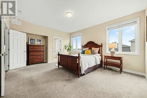 1089 Apolune Street Ottawa ON K2J 6N8