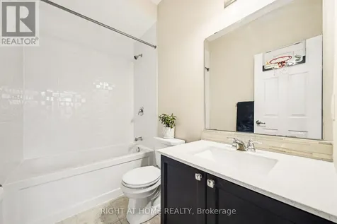 1089 Apolune Street Ottawa ON K2J 6N8