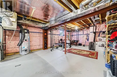 1089 Apolune Street Ottawa ON K2J 6N8