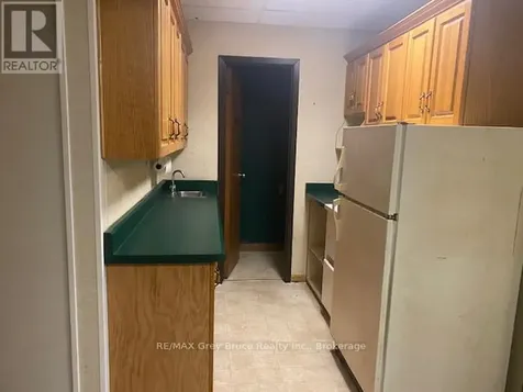 153 8th Street East Owen Sound ON N4K 2C6