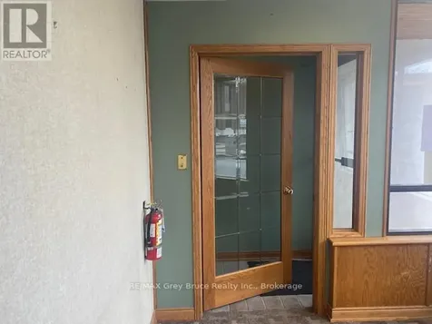 153 8th Street East Owen Sound ON N4K 2C6