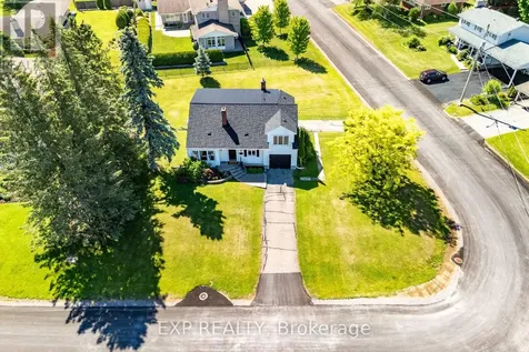 150 Stevenson Crescent Renfrew ON K7V 1J4