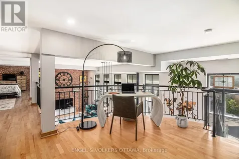 24 Springfield Road Ottawa ON K1M 1C9