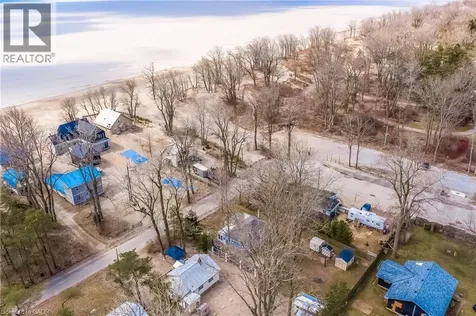 2 Beach Avenue Port Rowan ON N0E 1M0