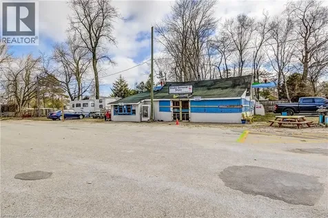 2 Beach Avenue Port Rowan ON N0E 1M0