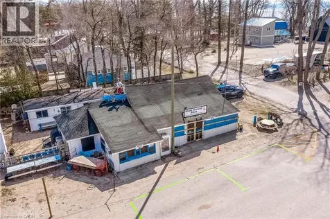 2 Beach Avenue Port Rowan ON N0E 1M0
